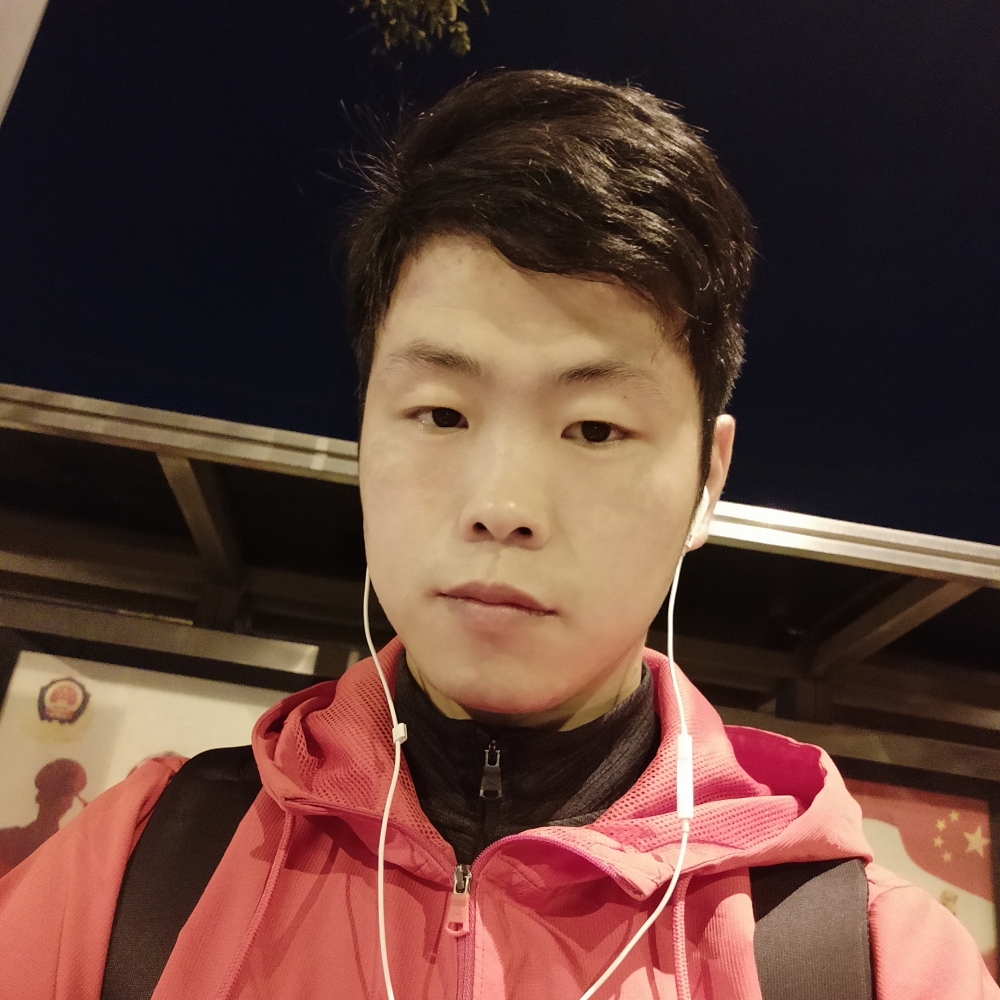 欢呼闻纸鹤的照片