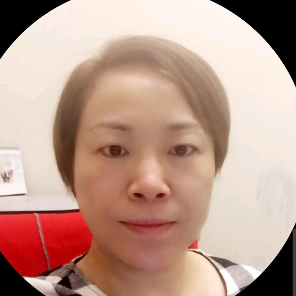 踏雪寻梅何的照片
