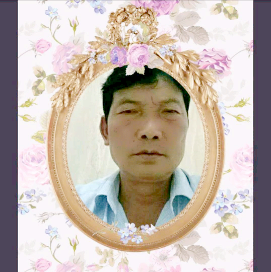 英俊愿书本的照片
