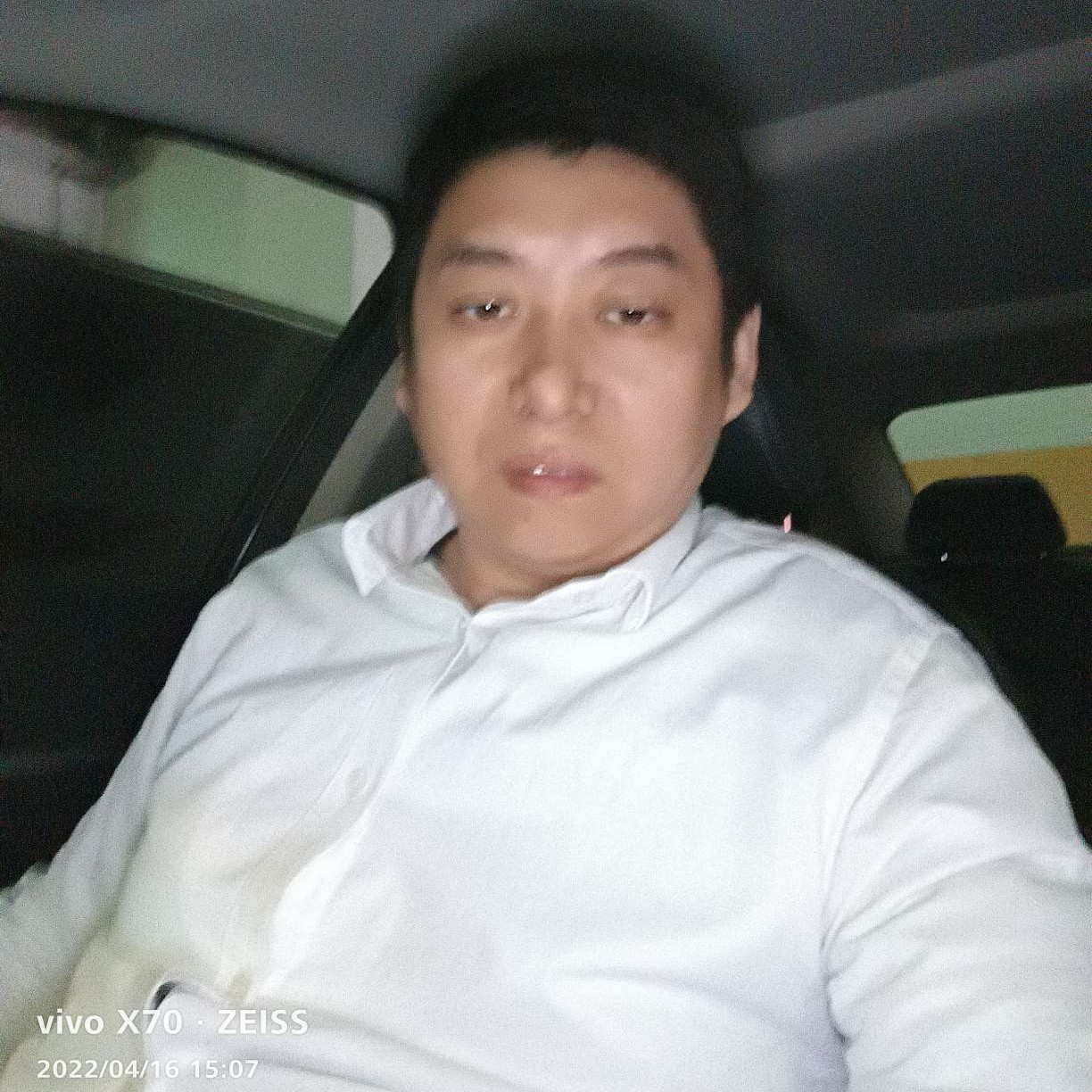 踏实的枕头的照片