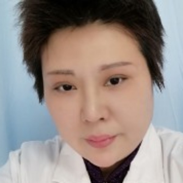 吴志霞的照片