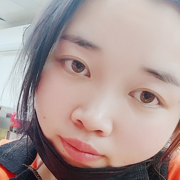 细心凝眸泪雨的照片
