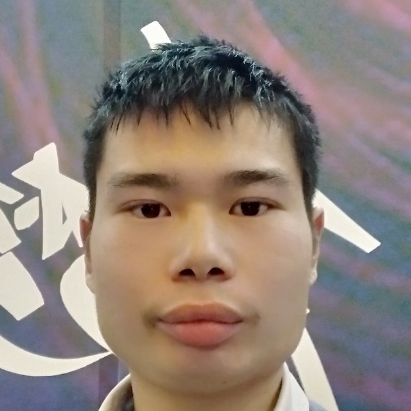 姚雄的照片