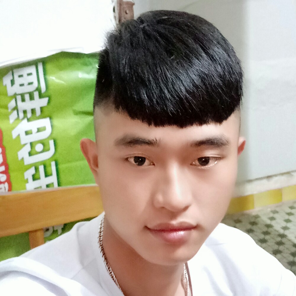 只有零距离的你的照片