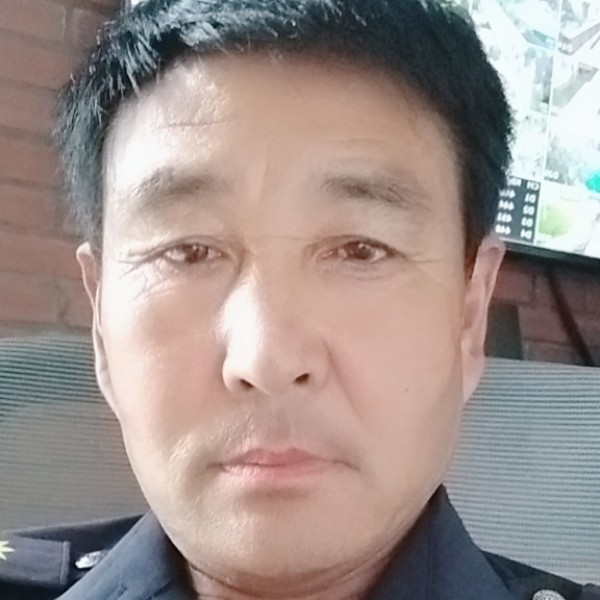 大白的美满的照片