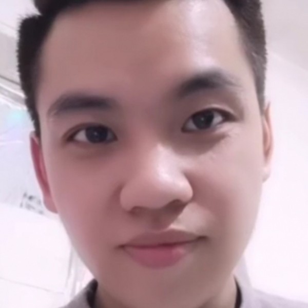 精明拾忆大山的照片
