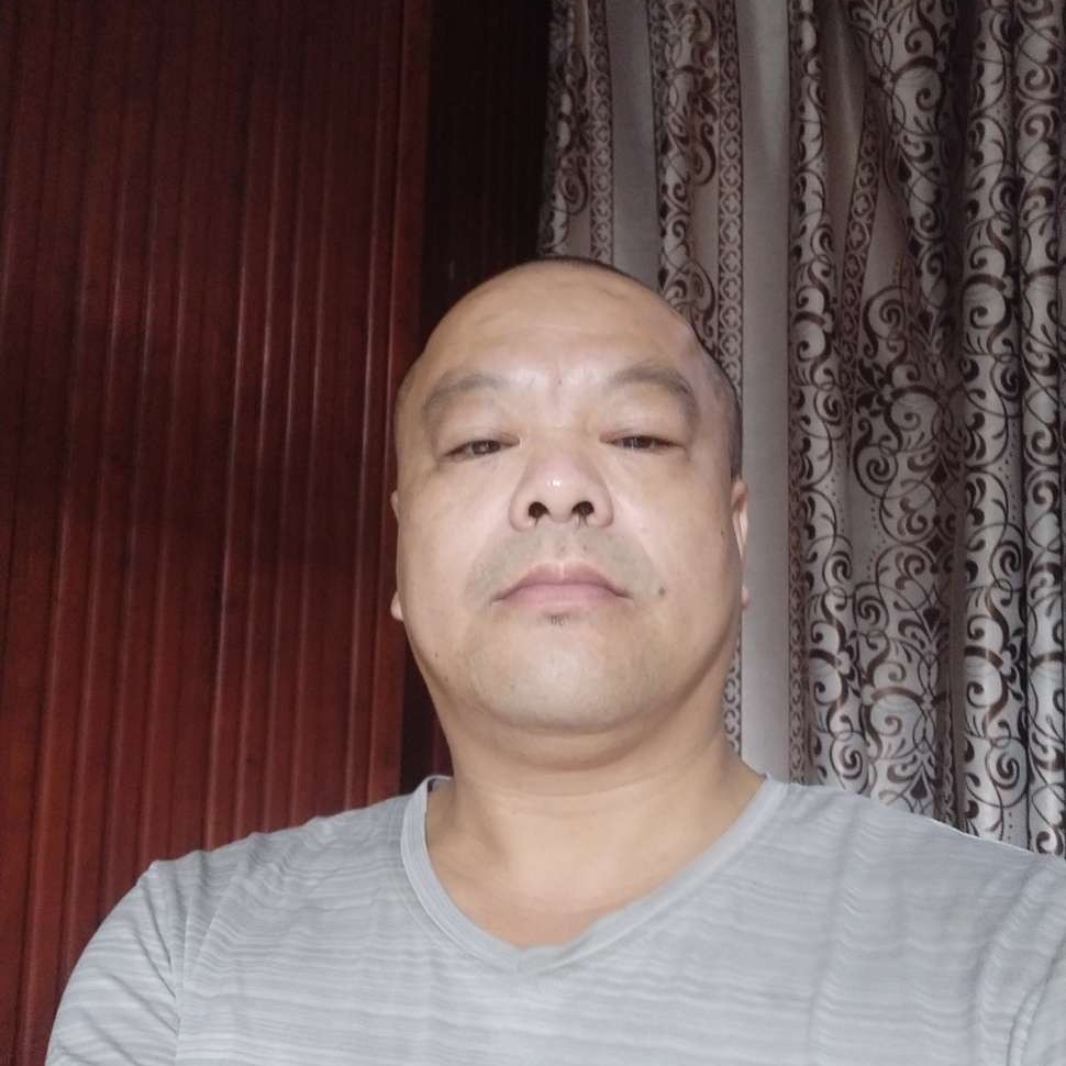 受伤放弃大门的照片