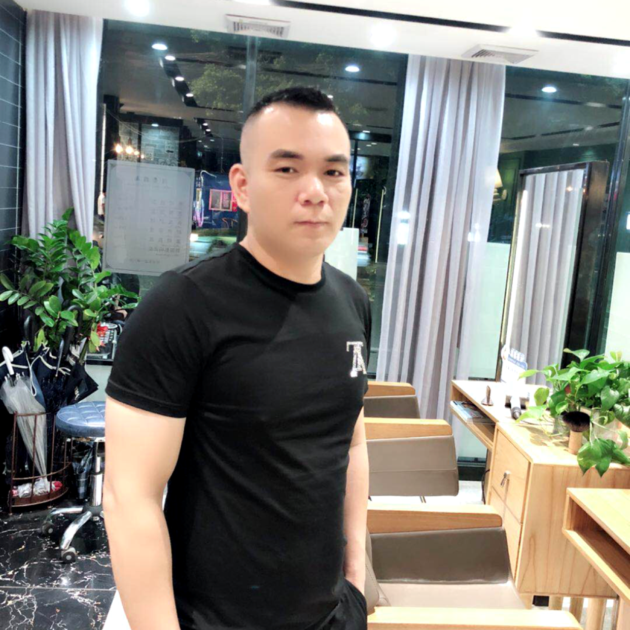 优美漫步自行车的照片