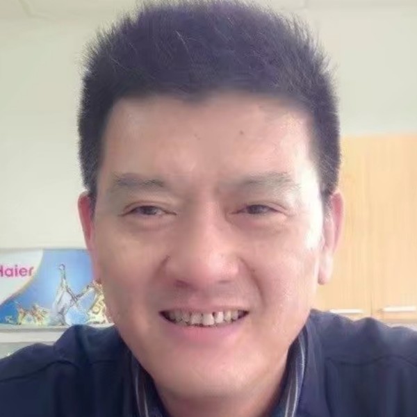 路虎杨的照片
