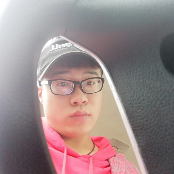 爱笑愿陌颜的照片