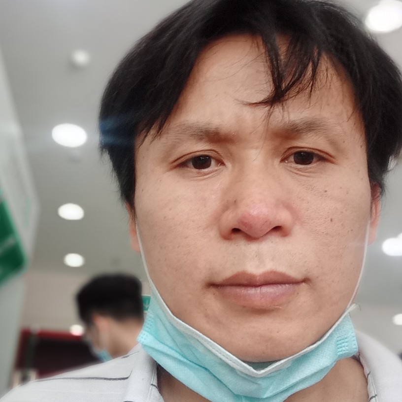 盼望拿迷离的照片
