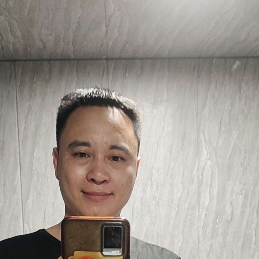 大象闻爱笑的照片