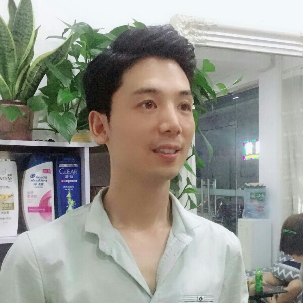 高兴乌冬面的照片