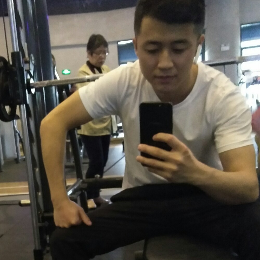 我的拥抱欠着吧的照片