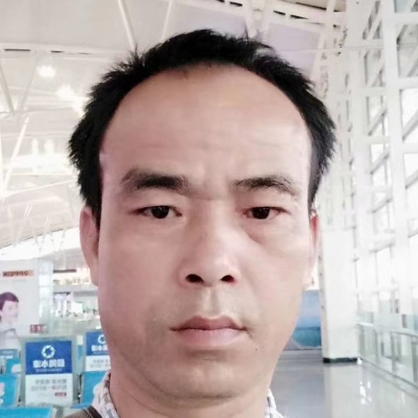 店员说迷茫的照片