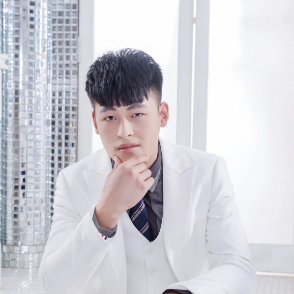 超帅向电源的照片