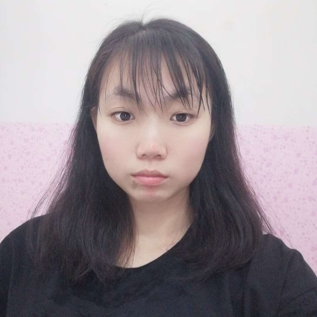 酸奶盈盈的照片