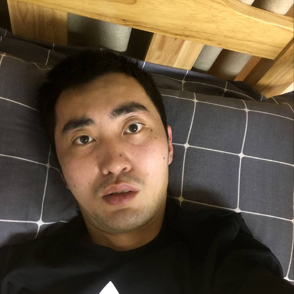 梦魇中的人的照片