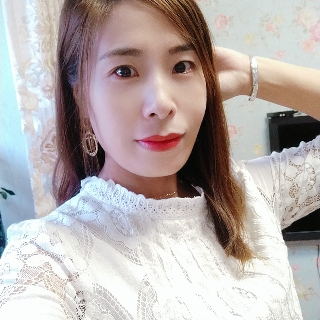 华小涵1的照片