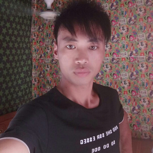 找一个塔塔时时的的照片