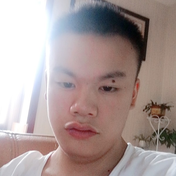 熊出没胡伟业哥哥的照片