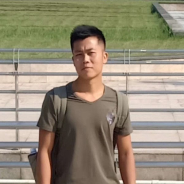 未来苦恋一个人的照片