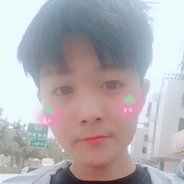 高大泪了画板的照片