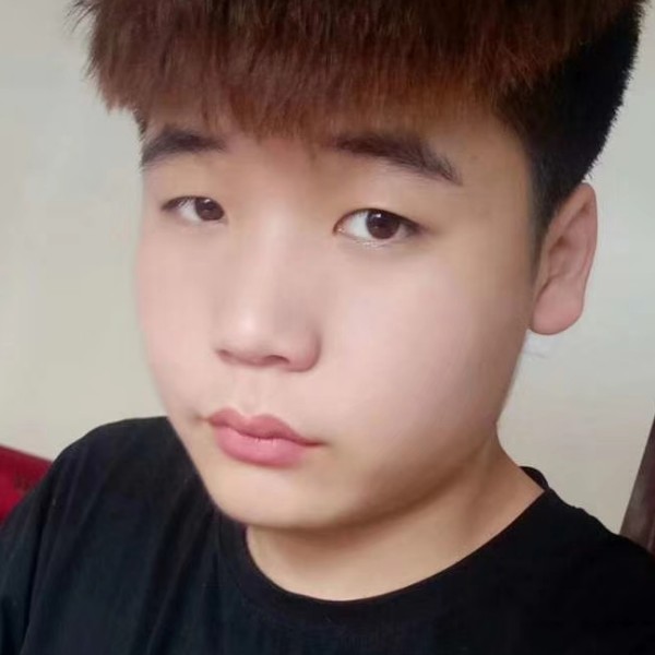 孟攀恒的照片