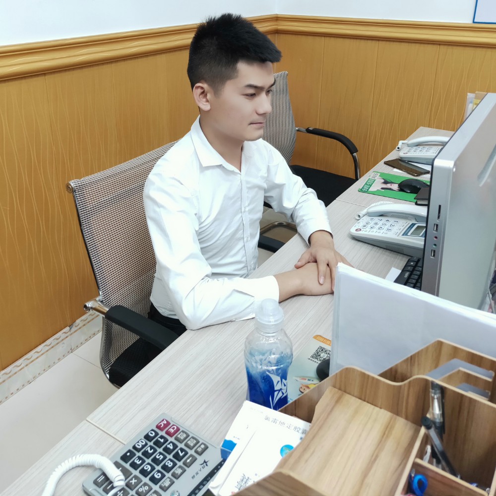 我只是一只蠢猪的照片