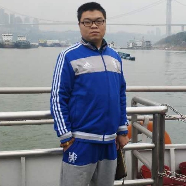 时尚等待尊云的照片