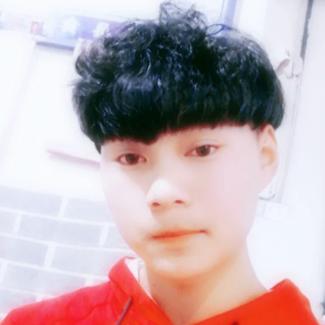 电灯胆还冷酷的照片