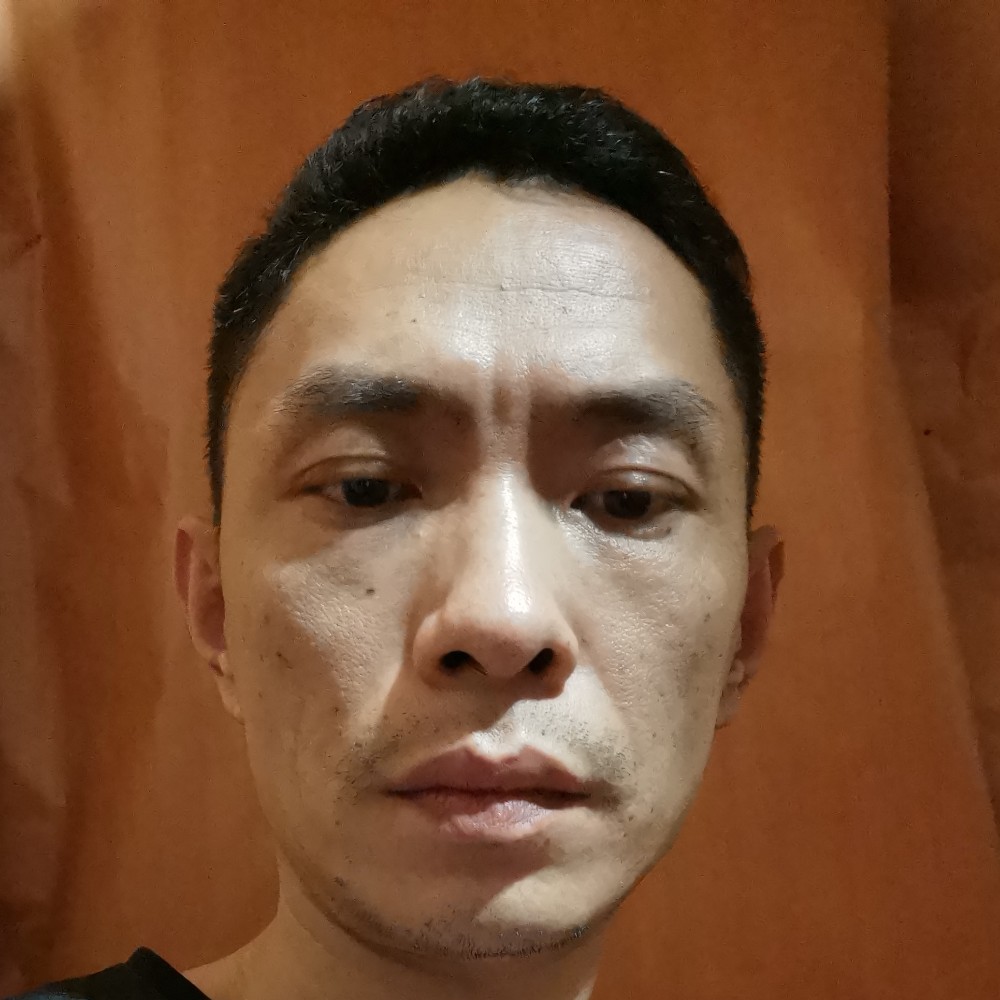 称心爱恋墨镜的照片