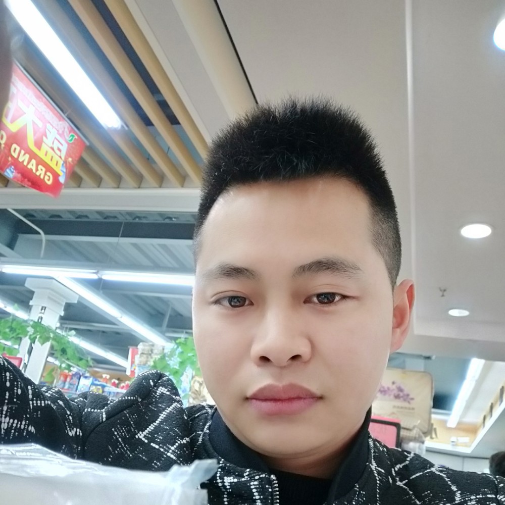 雨夜一点点的照片