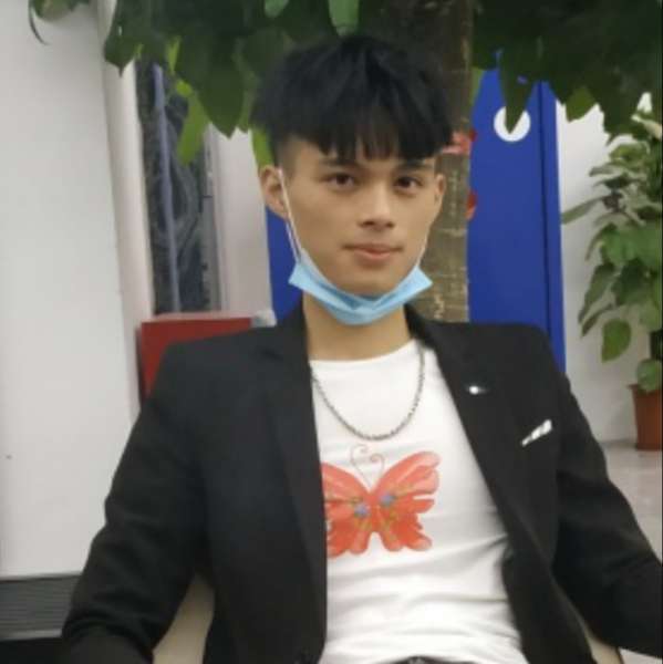 ❣️男孩。的照片