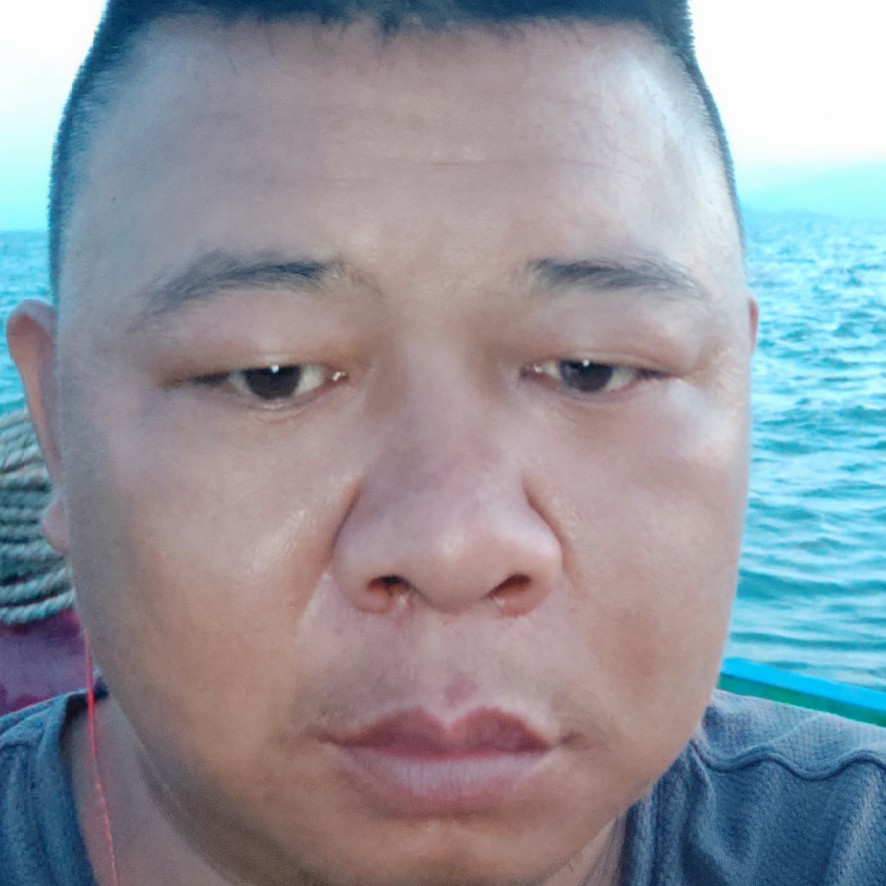 独醉街头@的照片