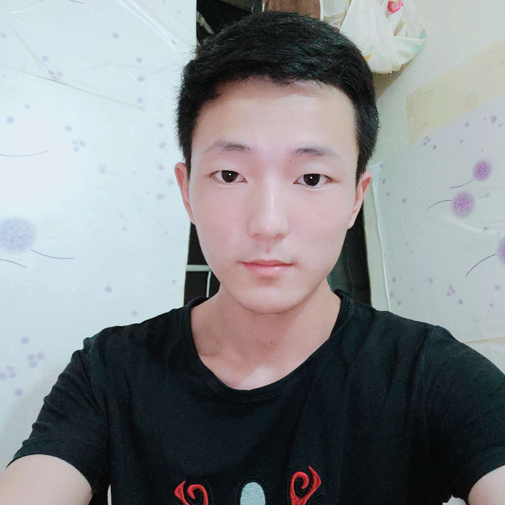 大黄蜂关羽的照片