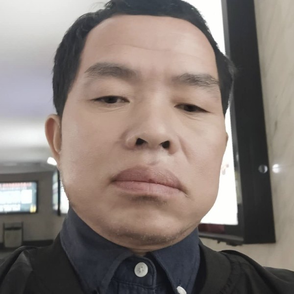 男w123456789的照片