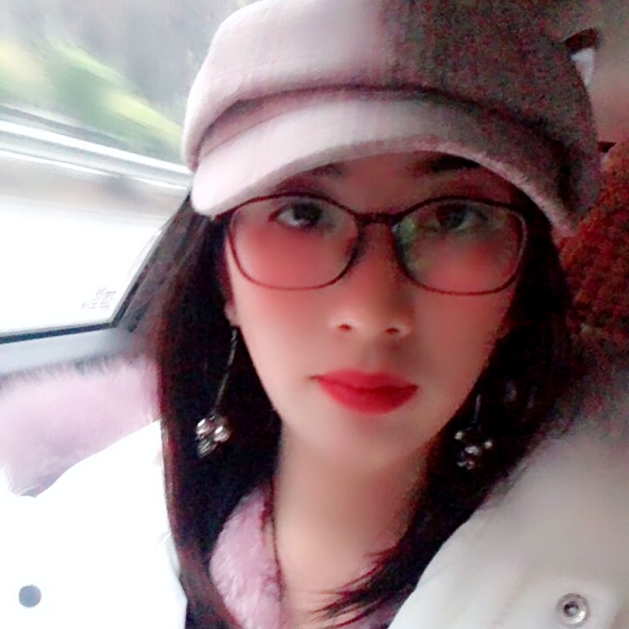 时尚邂逅发卡的照片