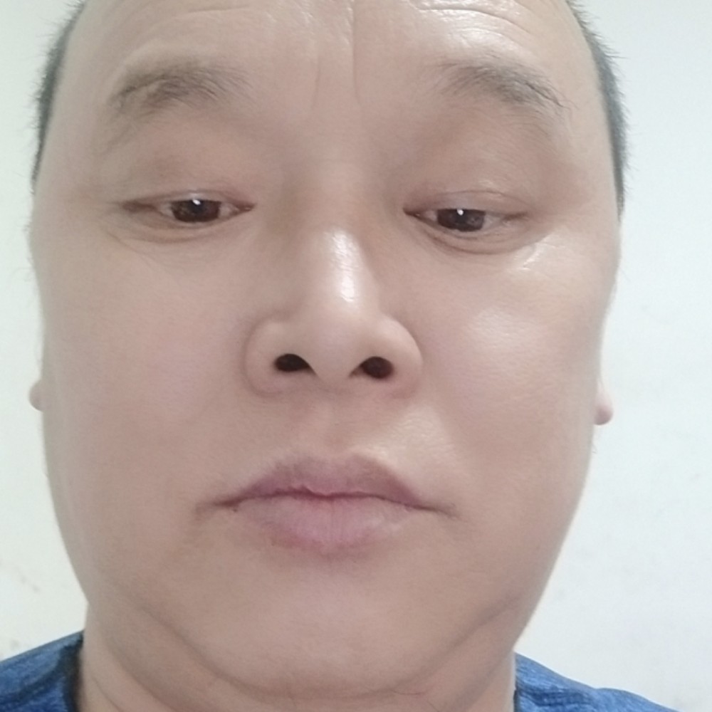 标致爱恋发卡的照片