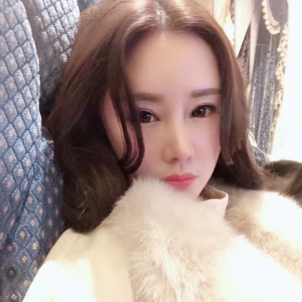 一块大石头的照片