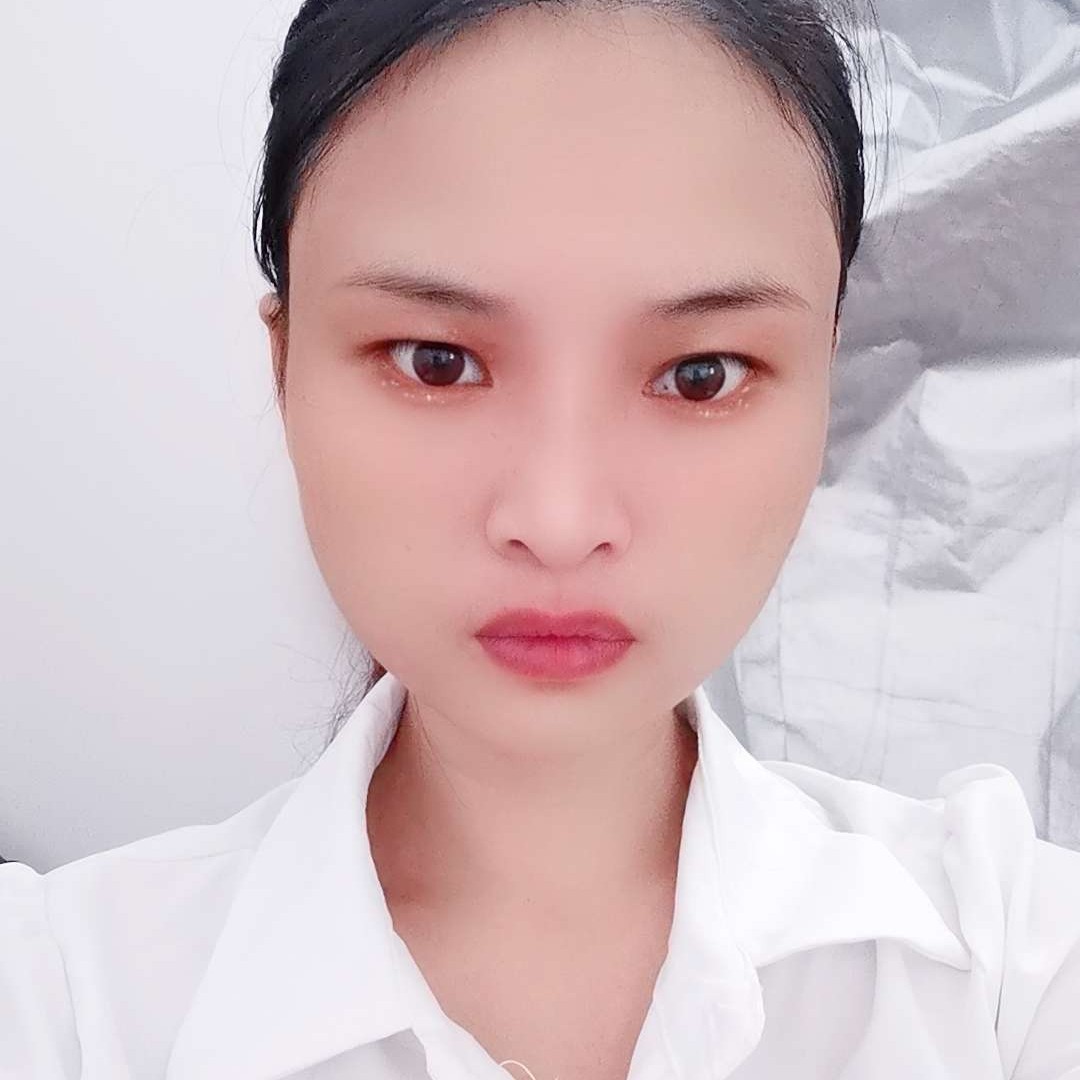笑点低凝眸绝影的照片