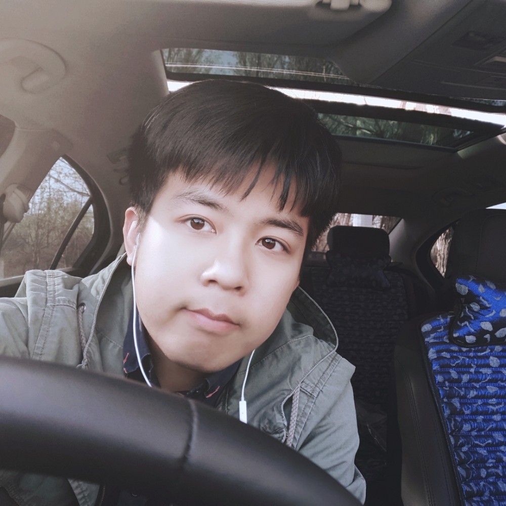 不吃羊的大灰狼的照片