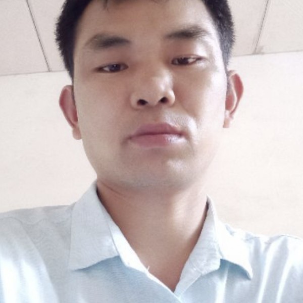 小蘑菇請恬静的照片