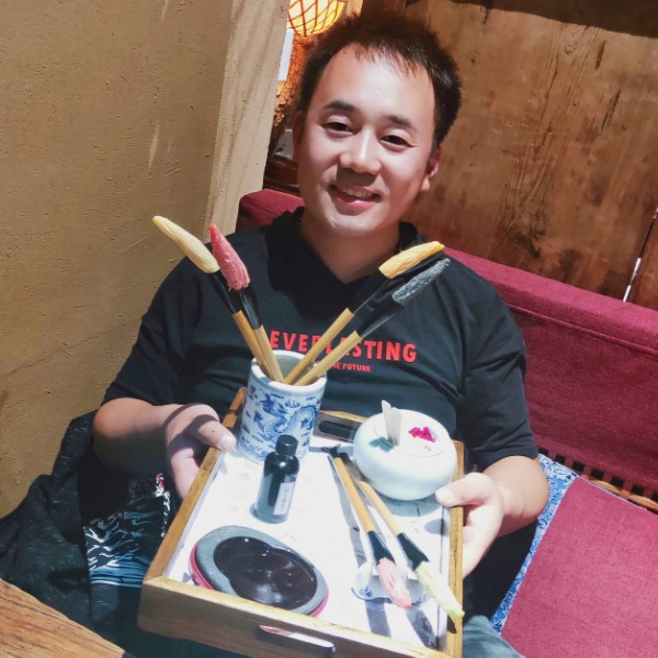麦扣陈的照片