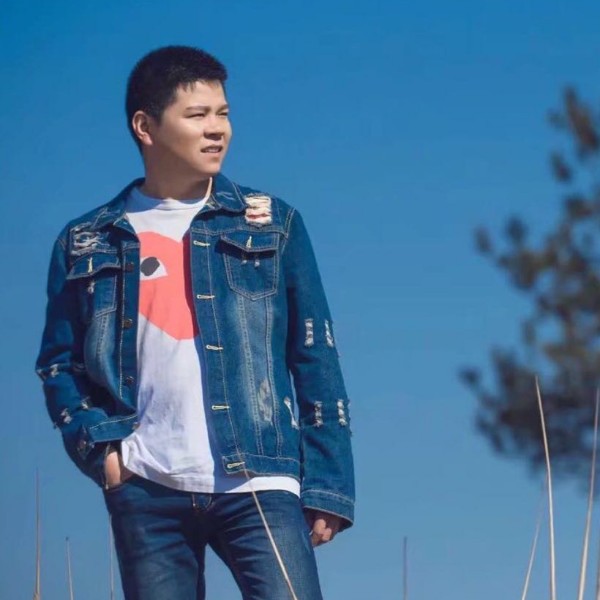顺其自然刘万勇的照片