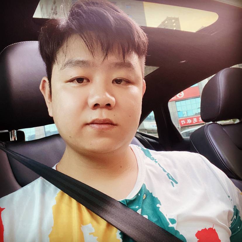 李恒恒的照片