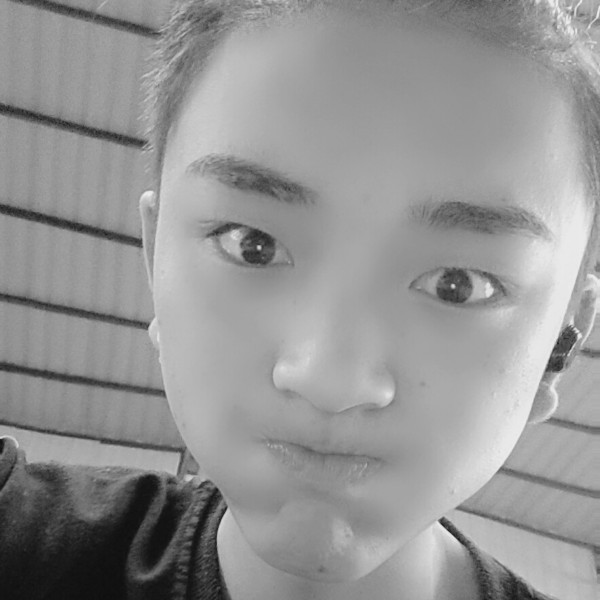 裙子底下耍大刀的照片