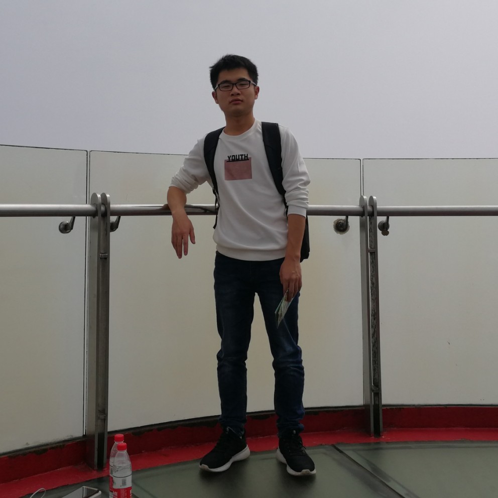 聪慧与笑靥的照片