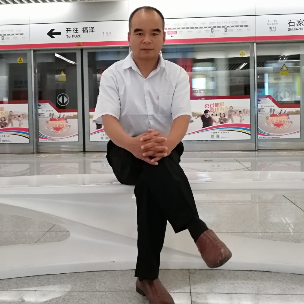 一盐九鼎的照片