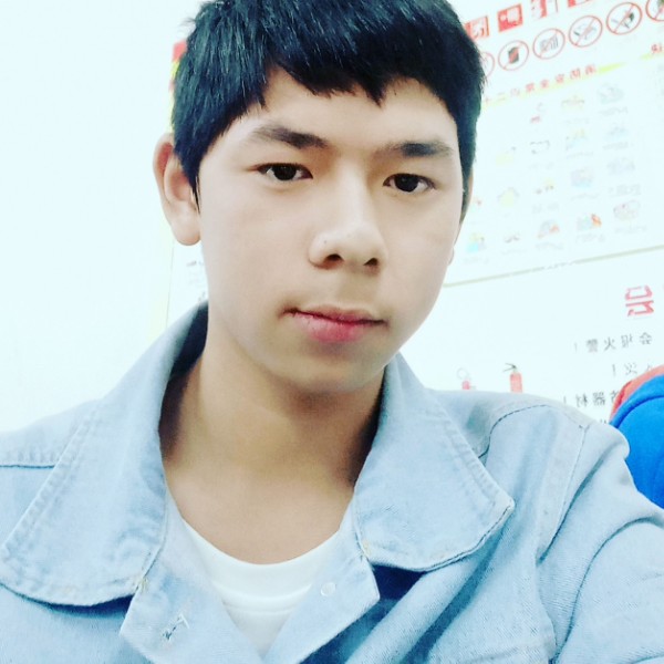 无语柜子的照片